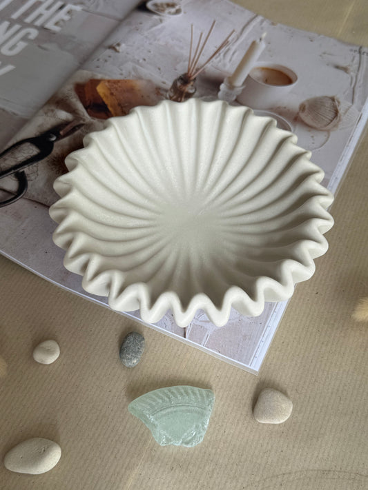 Ruffle Bowl