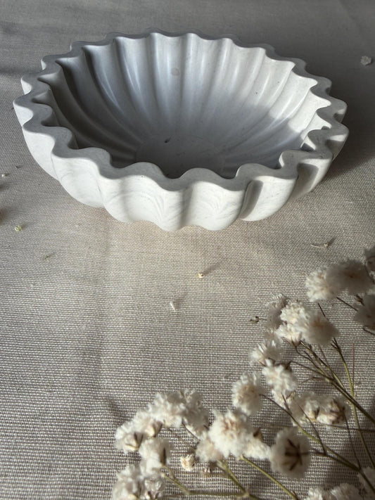 Soft Grey Marble Ripple Bowl - Textured Jesmonite Bowl