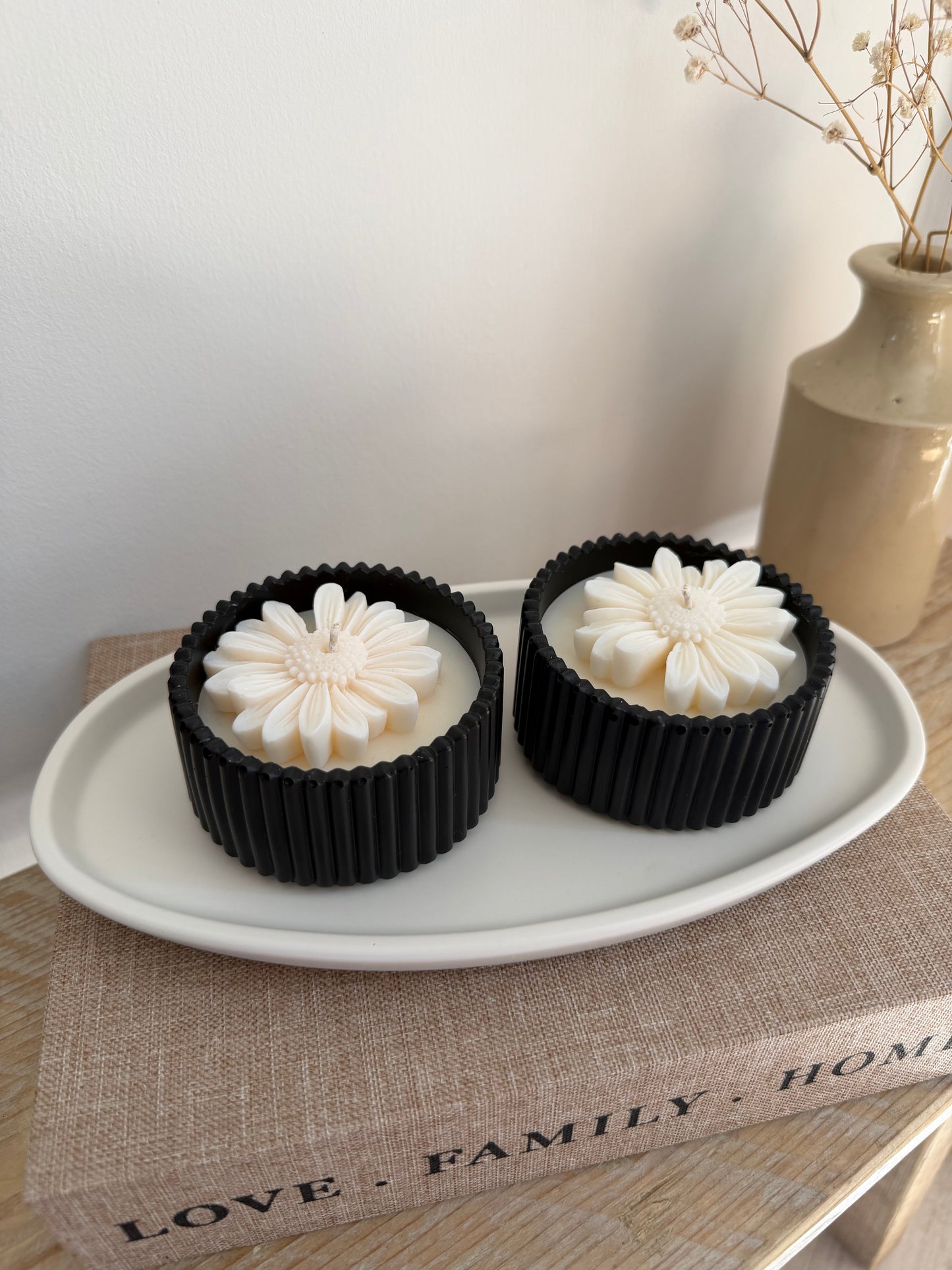 Pair of Daisy Candles with Tray