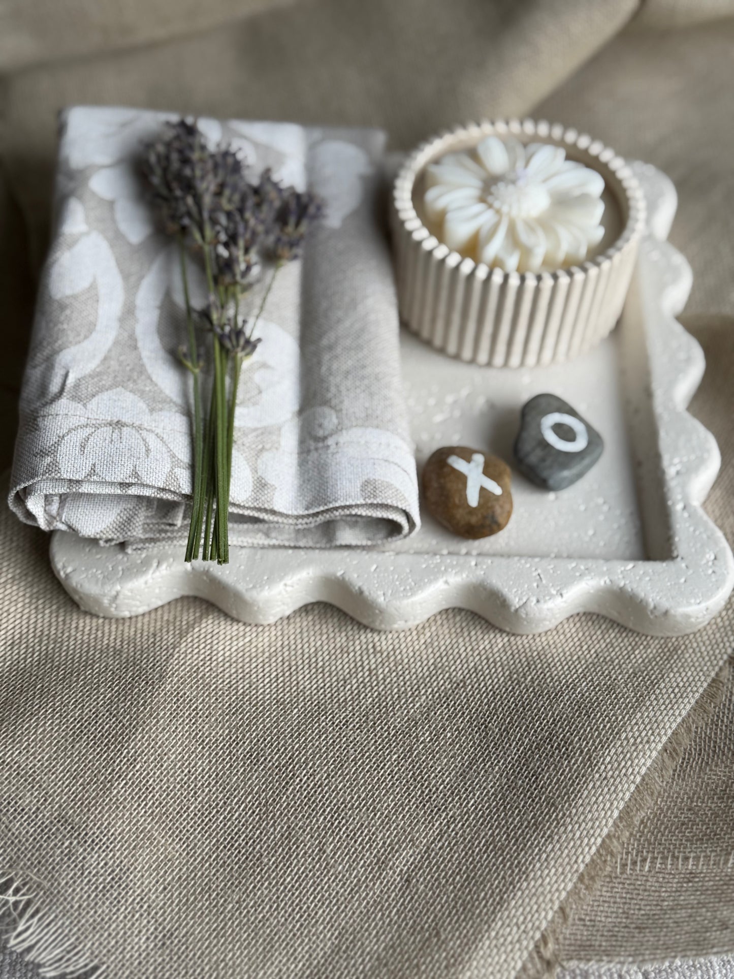 Wavy Edged Tray