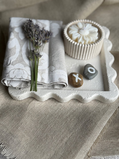 Wavy Edged Tray