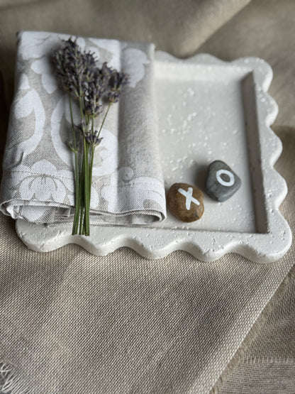 Wavy Edged Tray