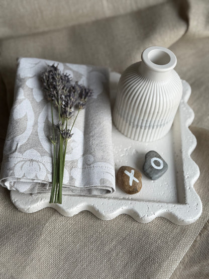 Wavy Edged Tray