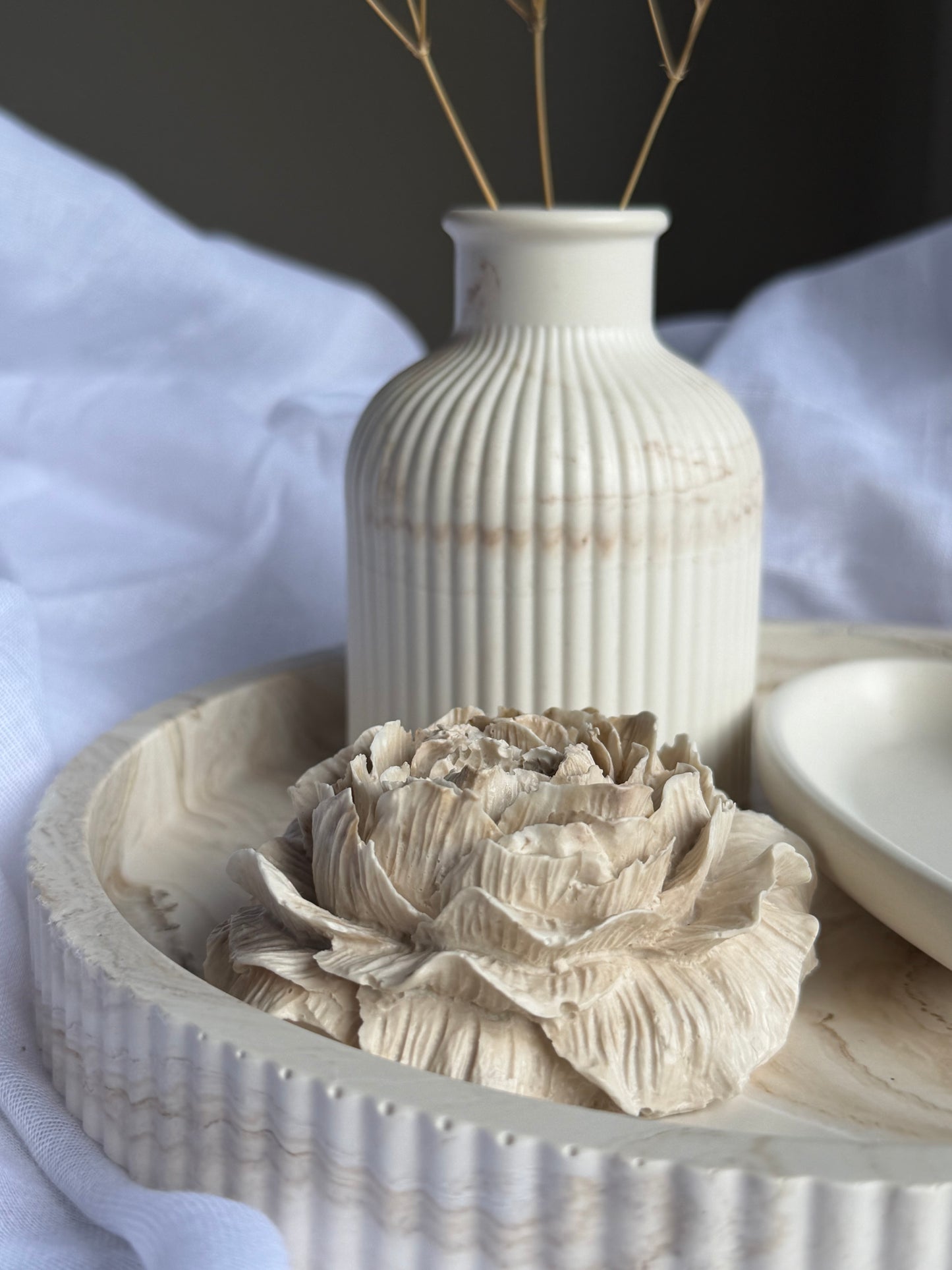 Round Ribbed Marble Effect Tray - Sand