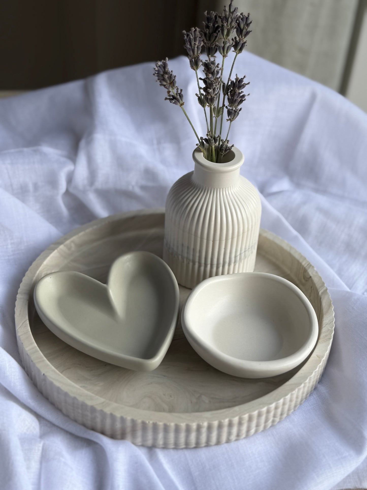 Round Ribbed Marble Effect Tray - Earth