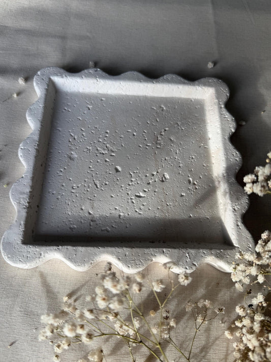 Wavy Edged Tray
