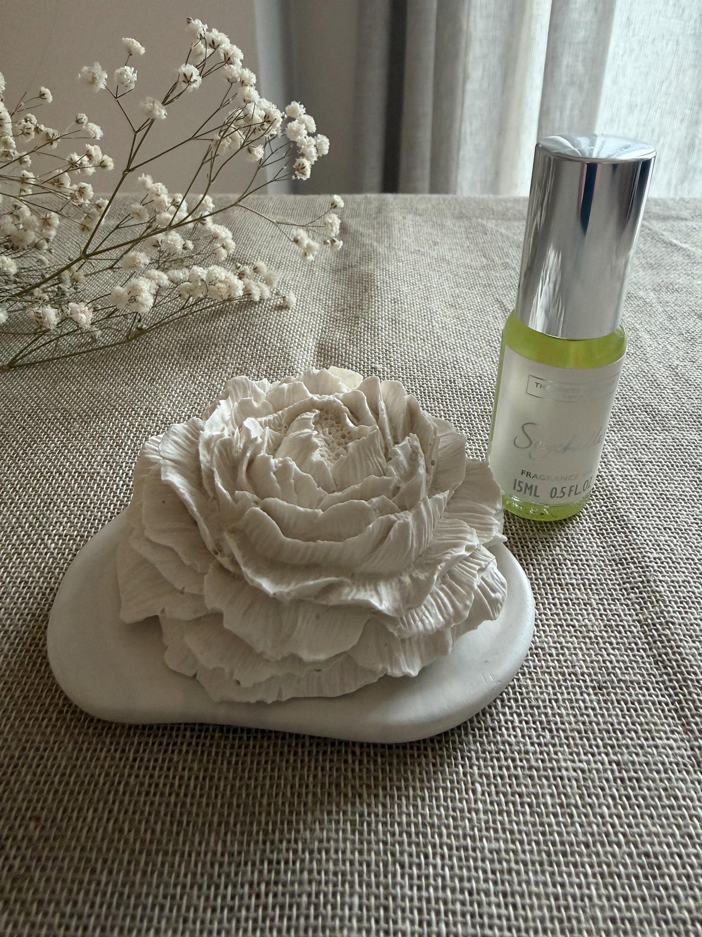 Peony Flower Oil Diffuser - Handmade Jesmonite Diffuser