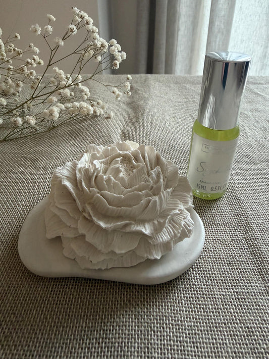 Peony Flower Oil Diffuser - Handmade Jesmonite Diffuser